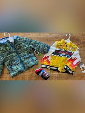 Toddler Boy Jacket Bundle ! 🦖🏎️